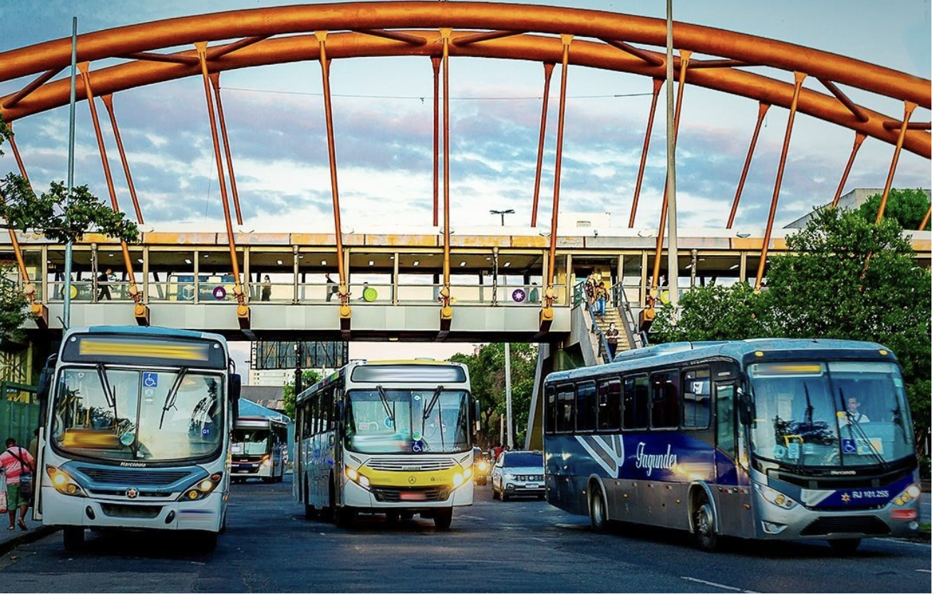FALE ÔNIBUS – ESCUTA DO PASSAGEIRO (RJ)
